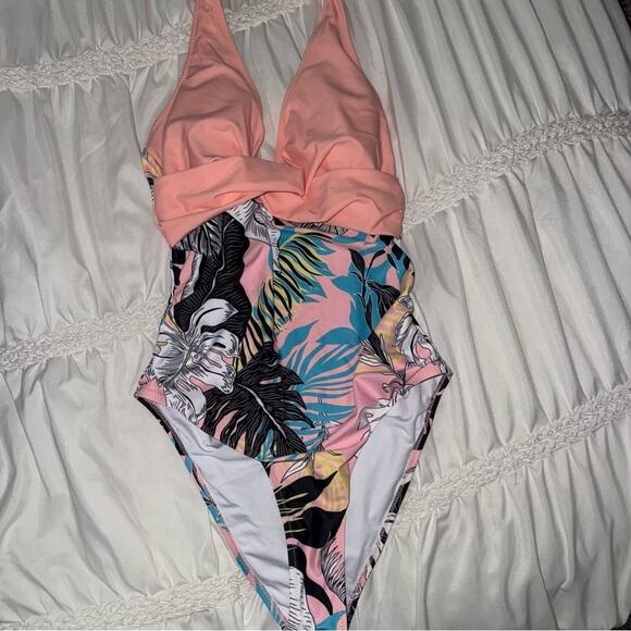 Tropical One-Piece Swimsuit tummy control swimsuits - Picture 4 of 5